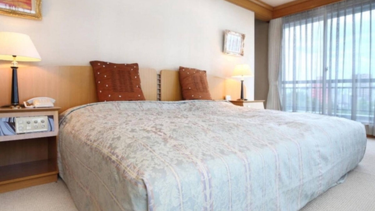 Kurume Hotel | Nonsmoking Royal Suite Breakfast included/Kurume Fukuoka