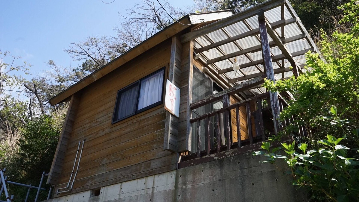 Nishina Cottage | Nonsmoking Tiny log house for 2 people with lo/Kamo-gun Shizuoka