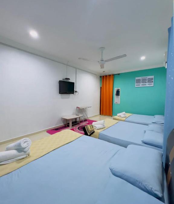 Taman Ira House | Noor Studio Homestay
