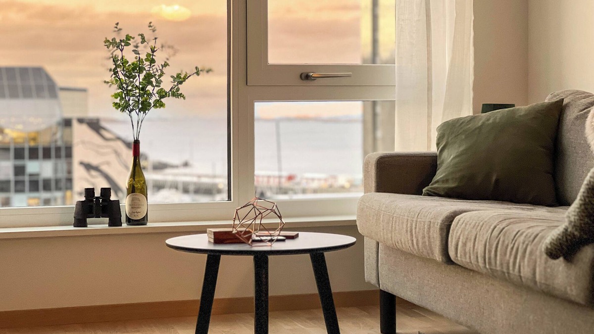 Bodo Apartment | Nordic Style City Apartment with Sunny Marina Views