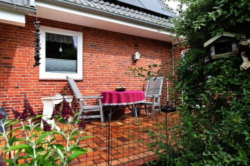 Bredstedt Apartment | Nordsee-Ferienwohnung Halligland