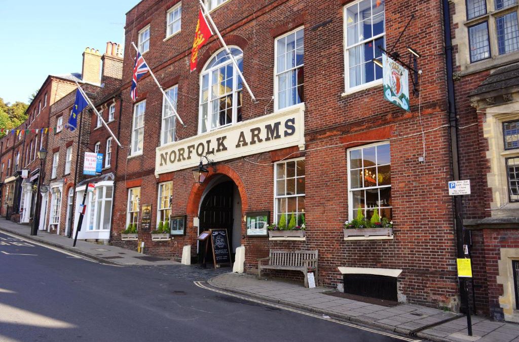 Arundel Hotel | Norfolk Arms Hotel