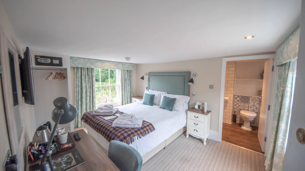 Arundel Hotel | Norfolk Arms Hotel