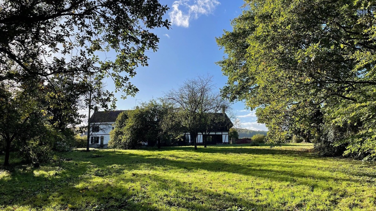 Sigy-en-Bray House | Norman family home in the heart of the Pays de Bray