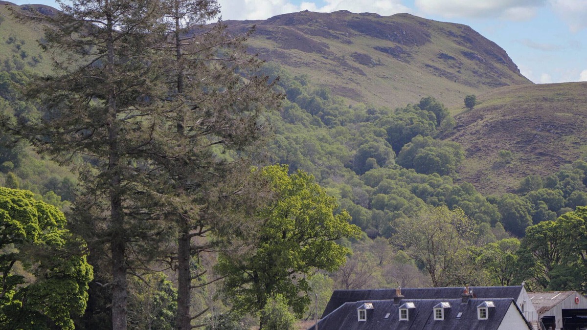 Nostie Cottage | NORTH COTTAGE, pet friendly, country holiday cottage in Glenelg