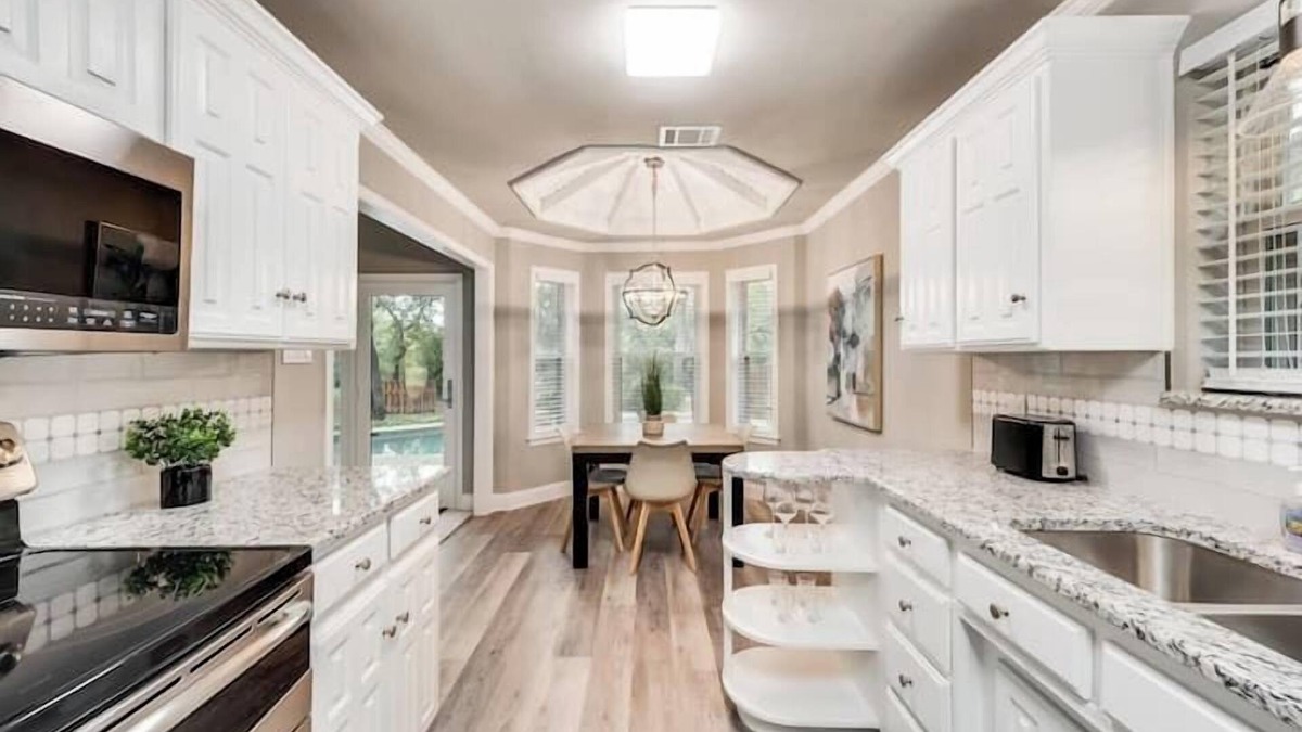 North Richland Hills House | North Richland Hills Resort - 3 BR & Pool!