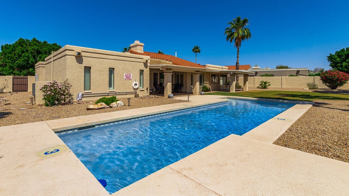 Scottsdale Ranch House | North Scottsdale's Maison with HEATED pool.