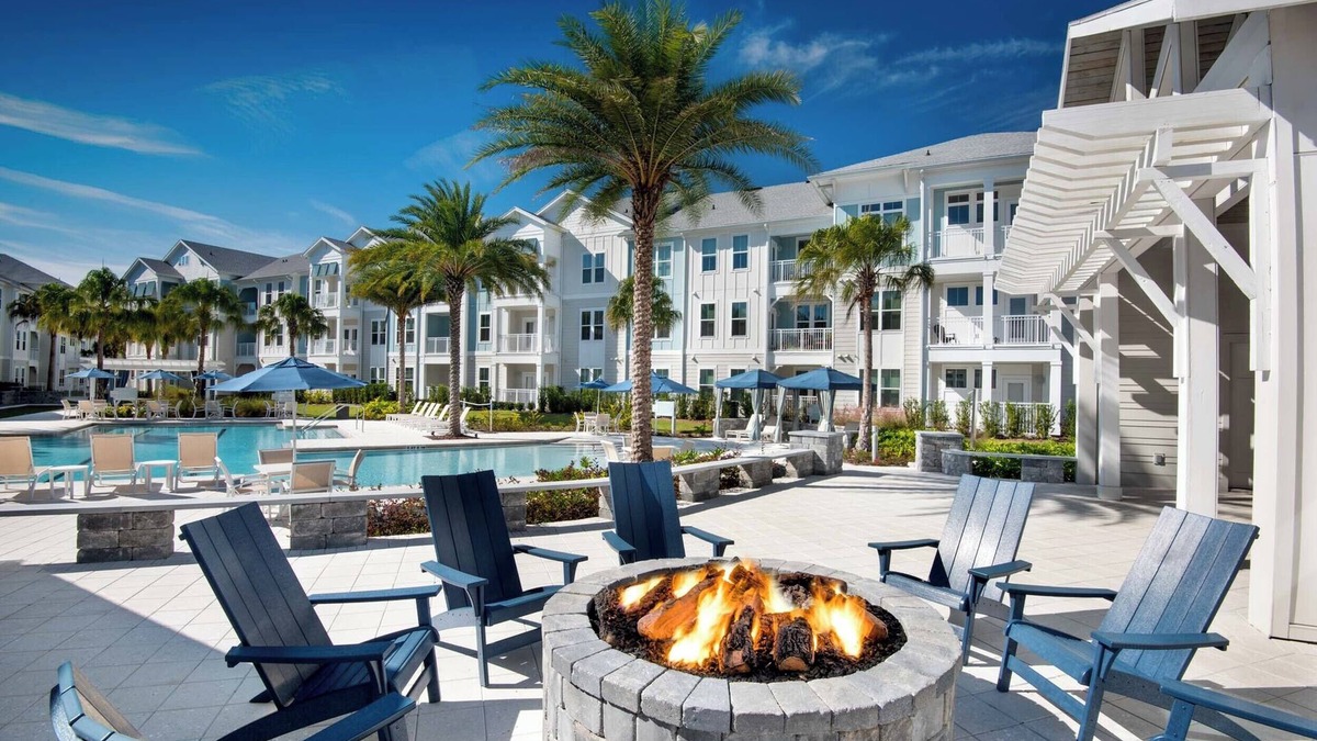 Southside Apartment | Northeast Florida Retreat