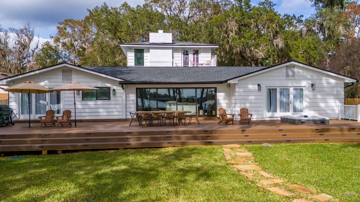 Southside House | Northeast Florida Retreat