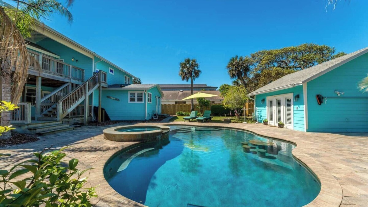 Neptune Beach House | Northeast Florida Retreat
