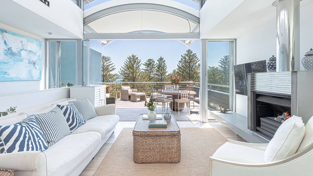 Sydney House | Northern Light – A Breezy Beach House Steps from Iconic Palm Beach.