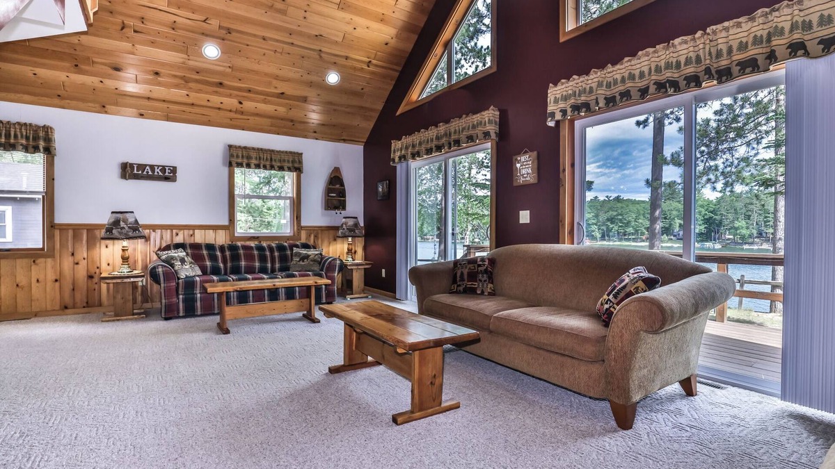 St Germain House | Northwoods lakeside cabin on Little St. Germain!
