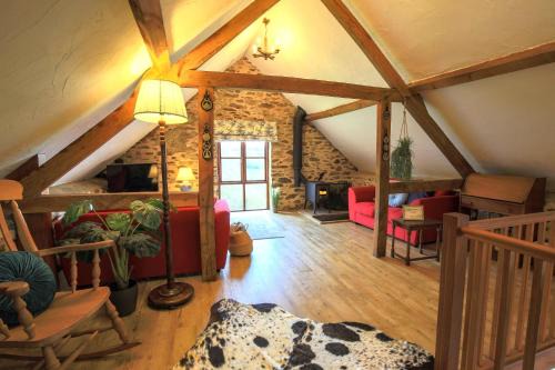 Hawkridge House | Norton