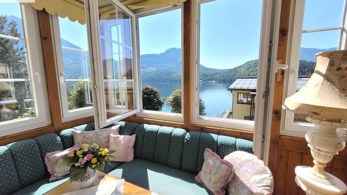 Altaussee Apartment | Nostalgic apartment Seeidylle in Altaussee with exceptional lake view