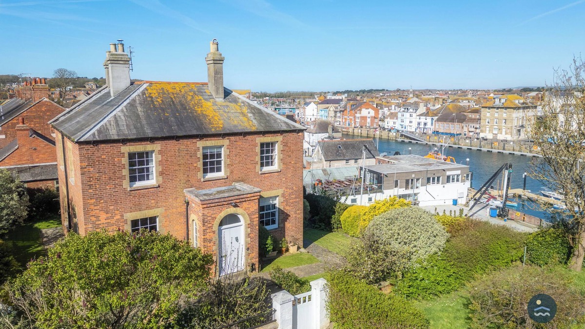 Weymouth House | Nothe House - Exclusive home, Weymouth Harbour