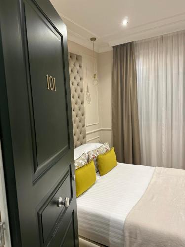 Quartiere XXVII Primavalle House | Nouvelle Maison Rome Luxury Palace