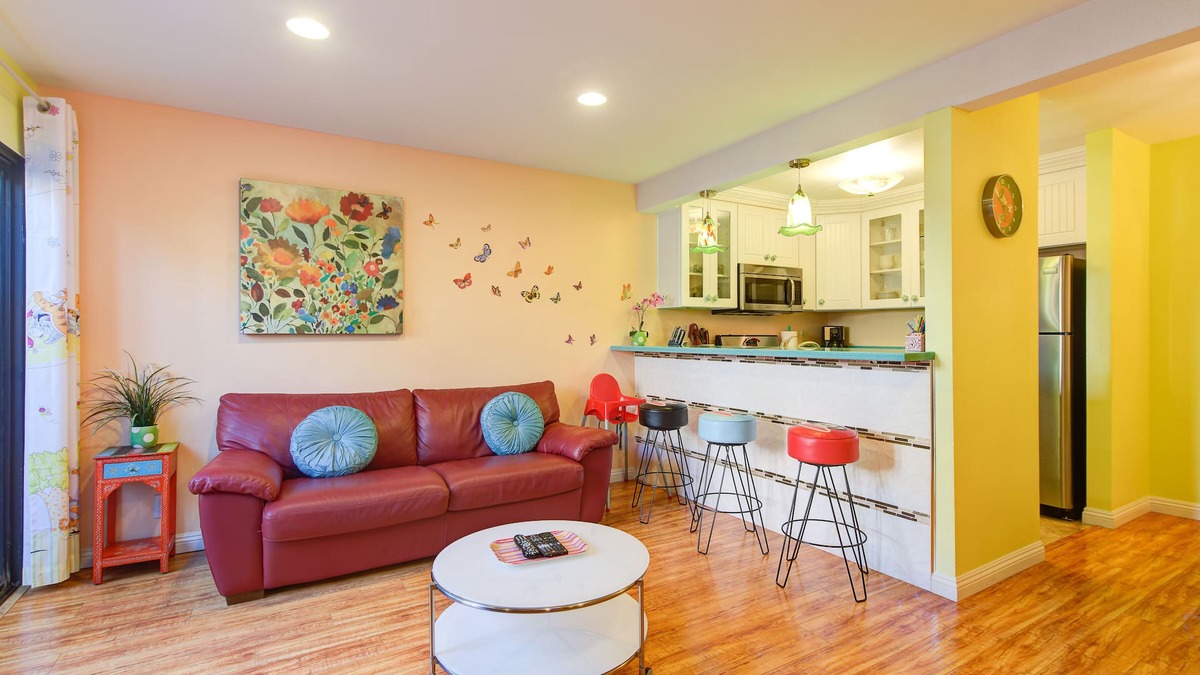 Hermosa Village House | Nov 19-22/GVH3/Closest Walk2Disney+CUTE+Wifi+Netflix+Parking+