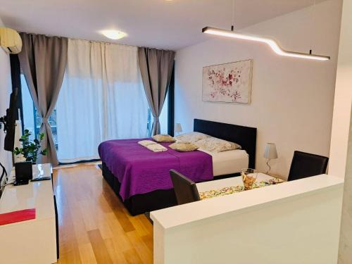 Zagreb Apartment | Nova Galerija West App Dora- parking in garage