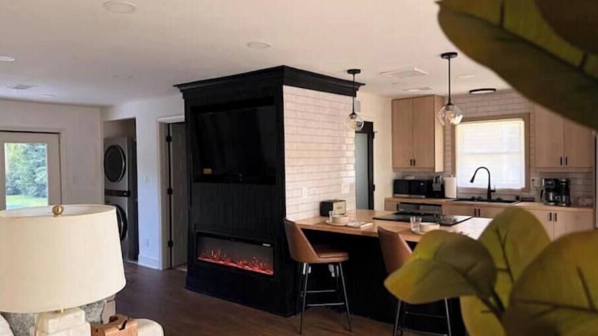 Milwaukee Cottage | Novel Nest Cozy Retreat