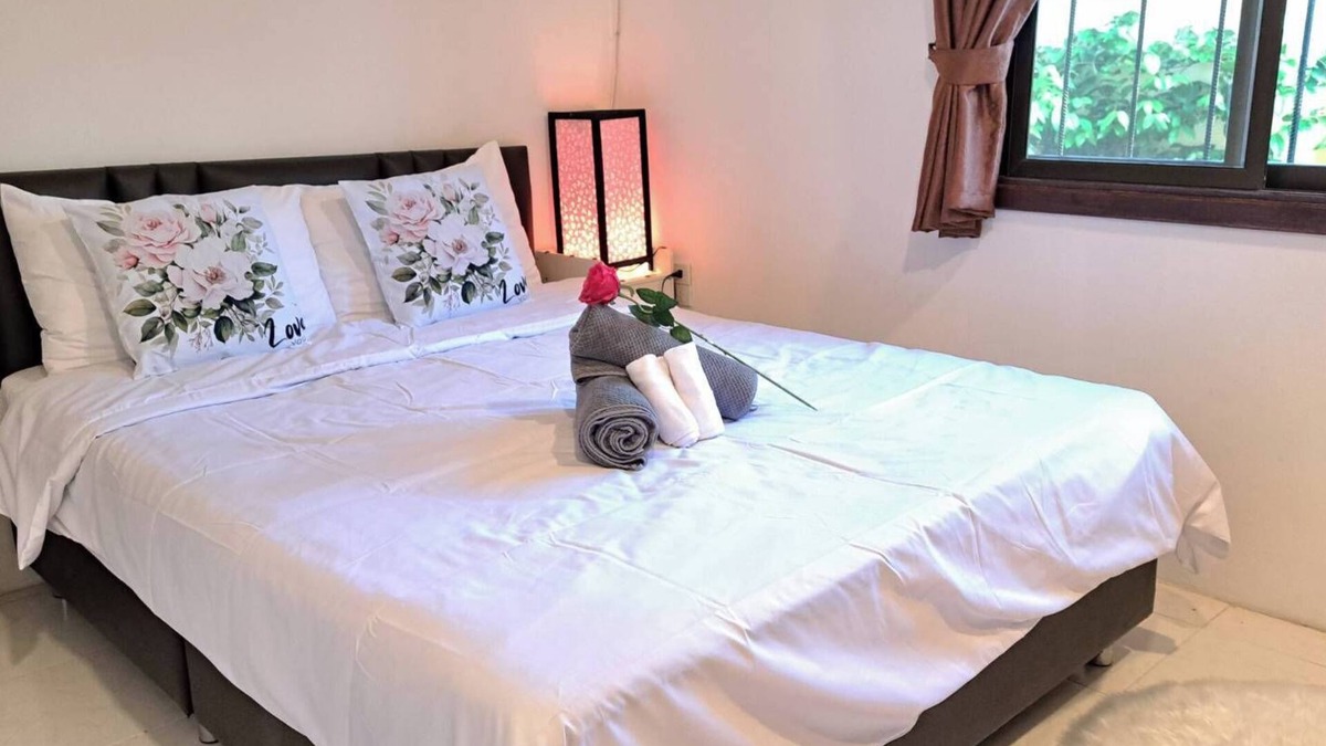 Nong Prue House | November T Lodge . Cozy budget house.