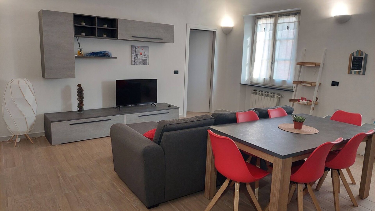 Novi Ligure Apartment | Novi Outlet Apartment