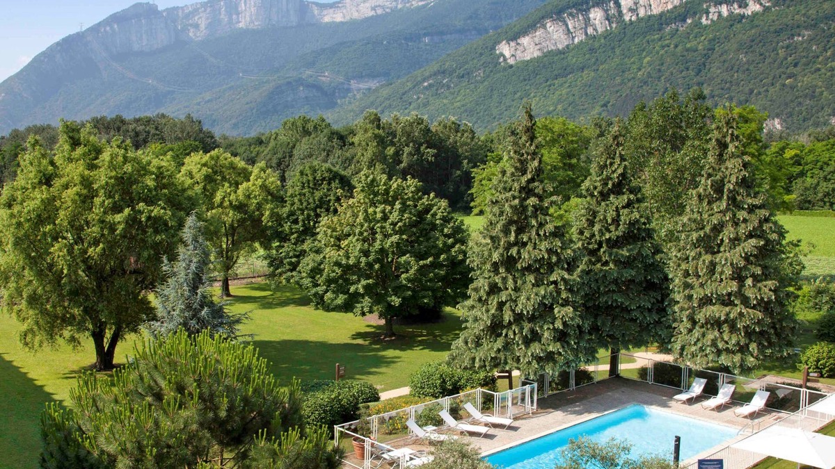 Voreppe Hotel | Novotel Grenoble Nord Voreppe