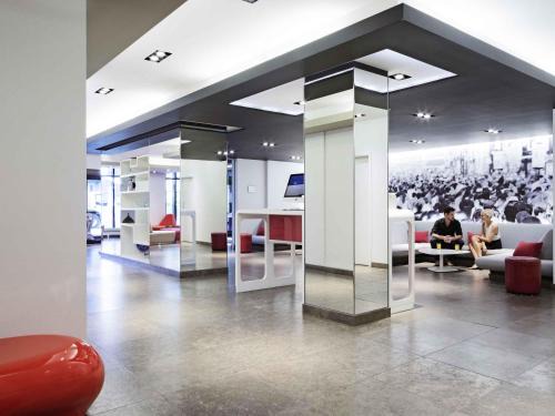 Downtown Montreal Hotel | Novotel Montreal Center