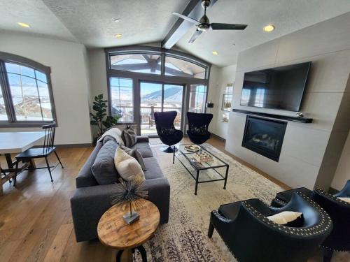 Park City House | Now Booking! The Best Views on Fairway Mountain