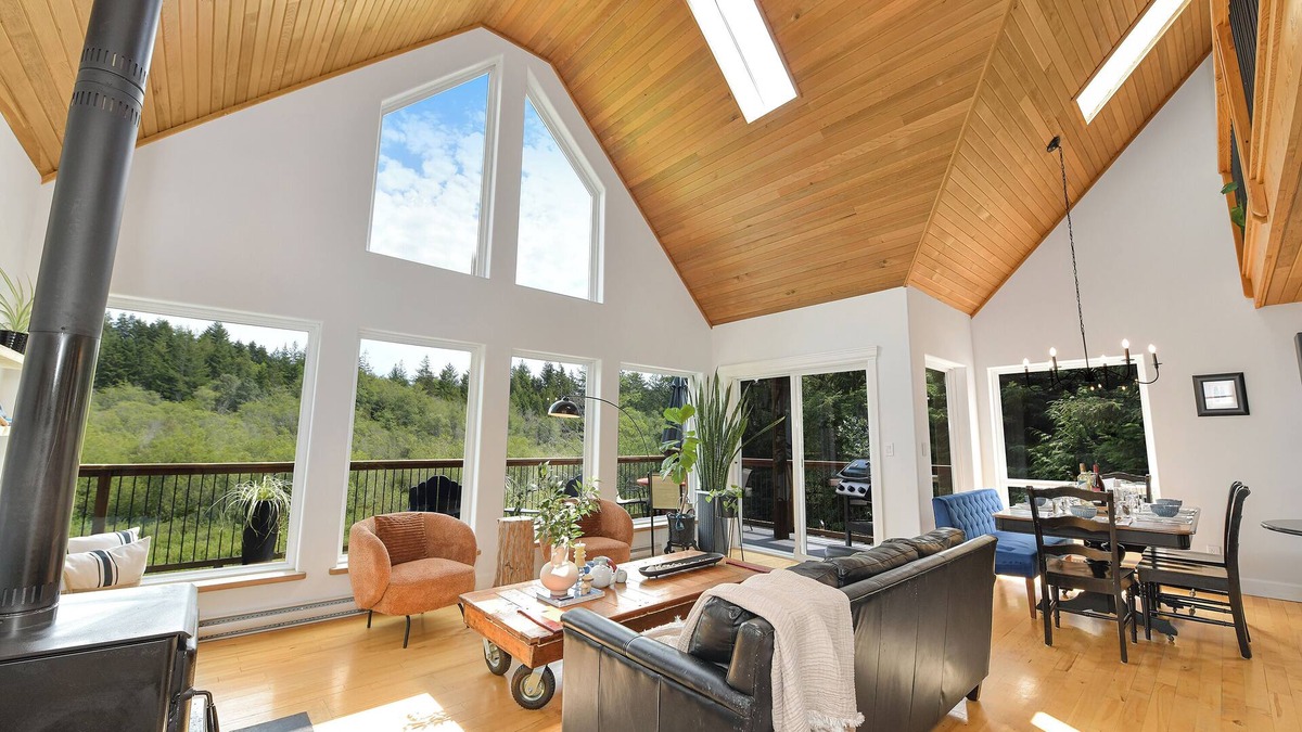 Otter Point House | NowhereSooke Escape - A West Coast Dream Retreat