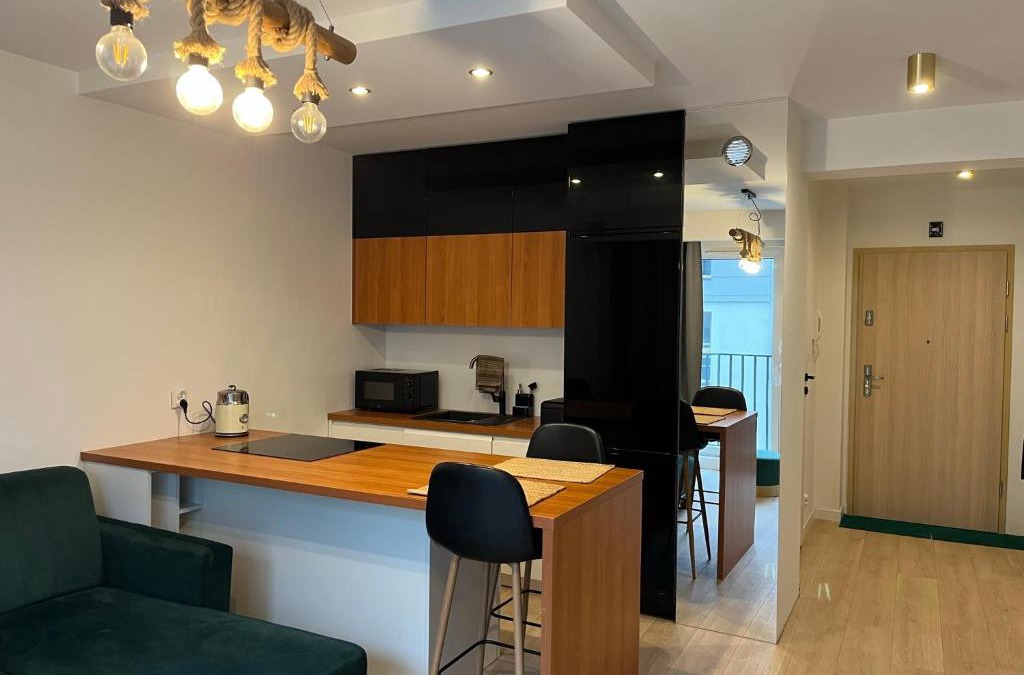 Wielki Kack Apartment | Nowoczesne 40m2, 2 pokoje, hala garażowa, balkon, widok na LAS