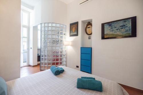 Roman Quarter Apartment | NPT Senior Piazza Castello Accessibile e Families