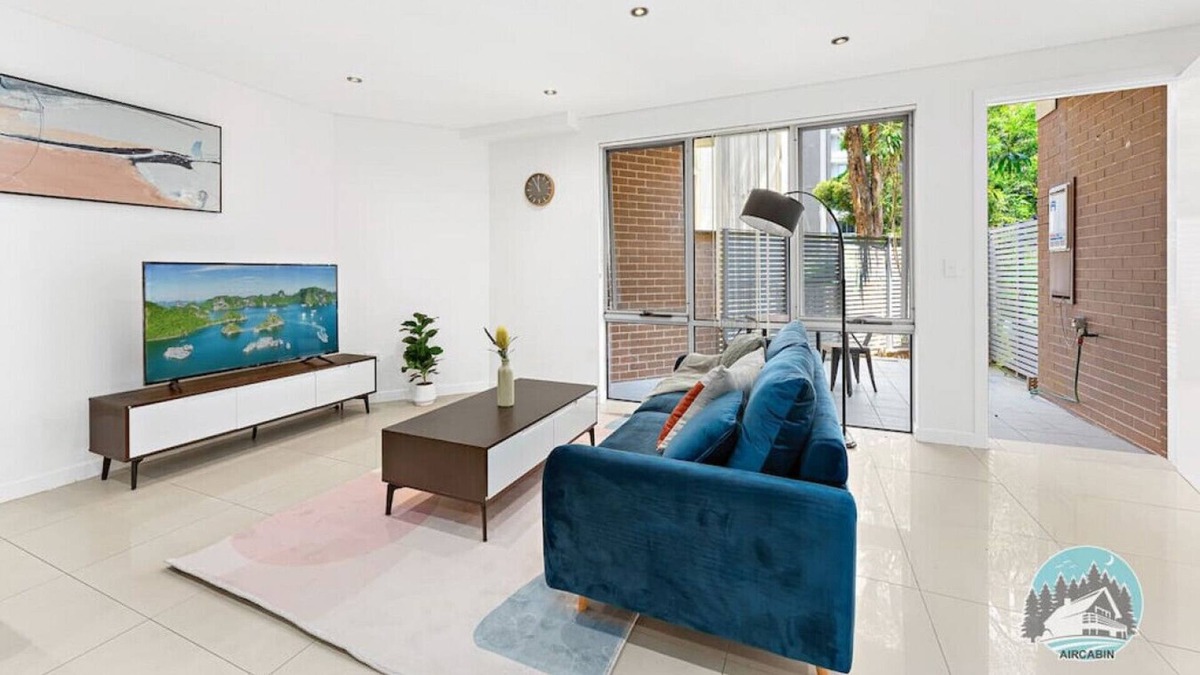 Strathfield Apartment | NSTR001-12 · Aircabin|Strathfield|Lovley|2 Bed Apt+Free parking