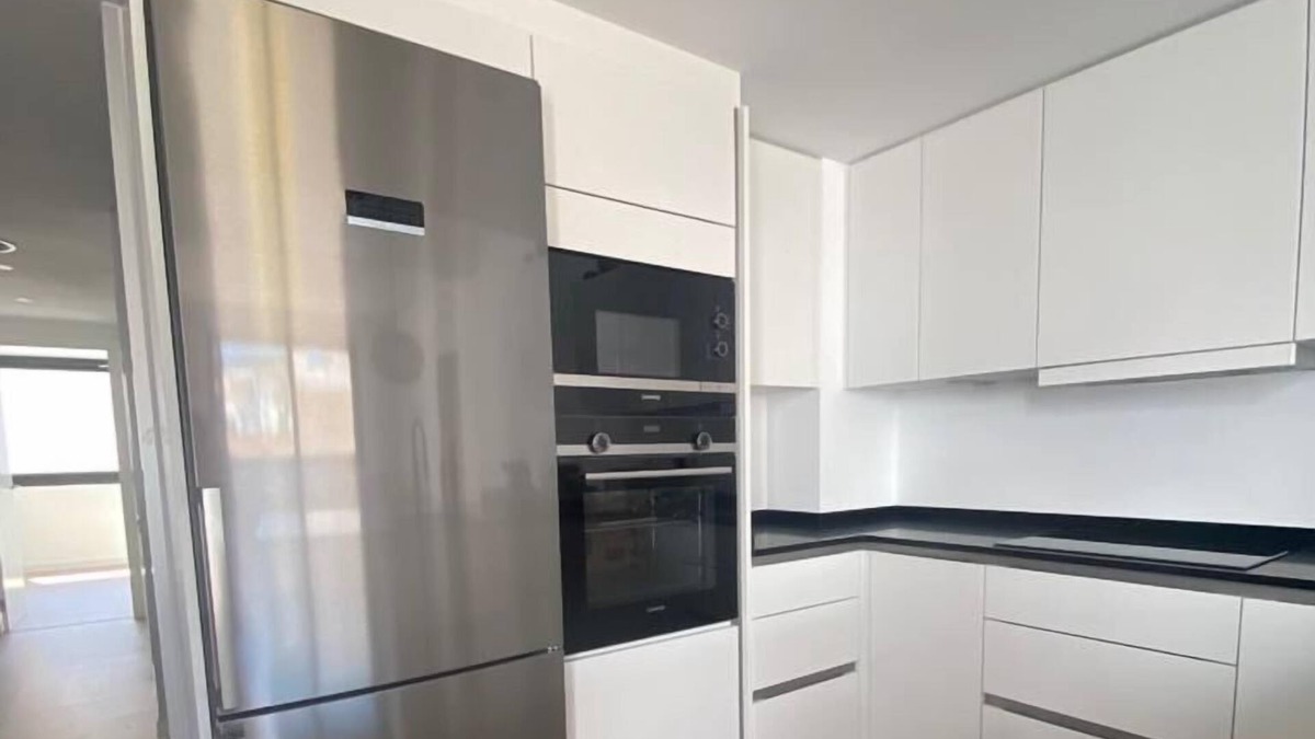 Montgat Apartment | Nuevo Apartamento Duplex en Nave Restaurada al Lado de la Laya