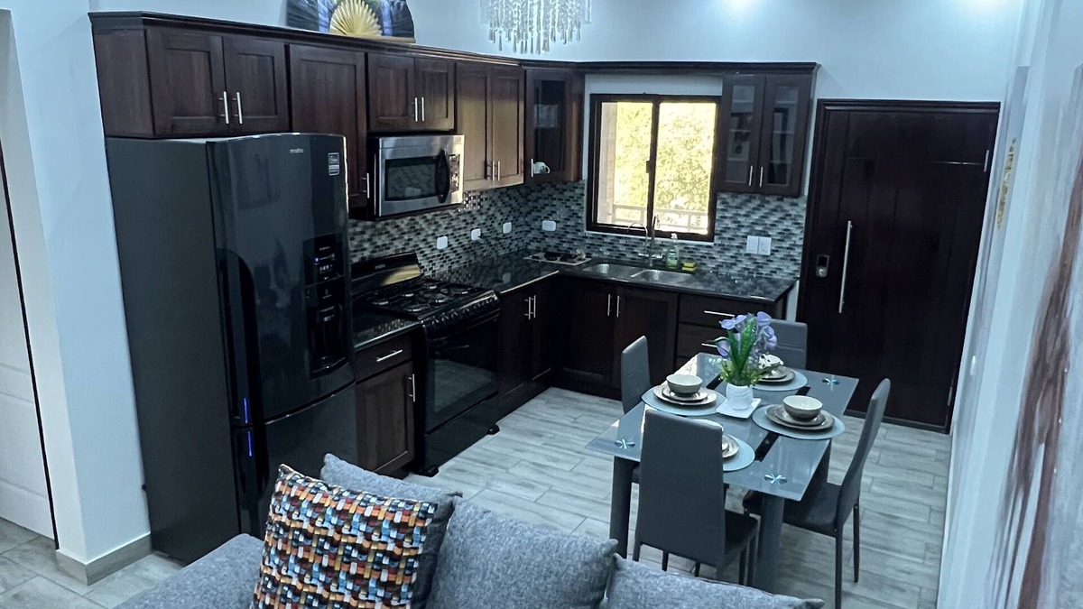 Yoro Condo | Nuevo Moderno y Cómodo Condominio Vista Panorámica El Progreso Yoro