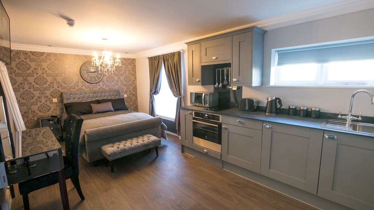 Wymondham Apartment | Number 10 The Abbey Titchwell Marsh Apartment