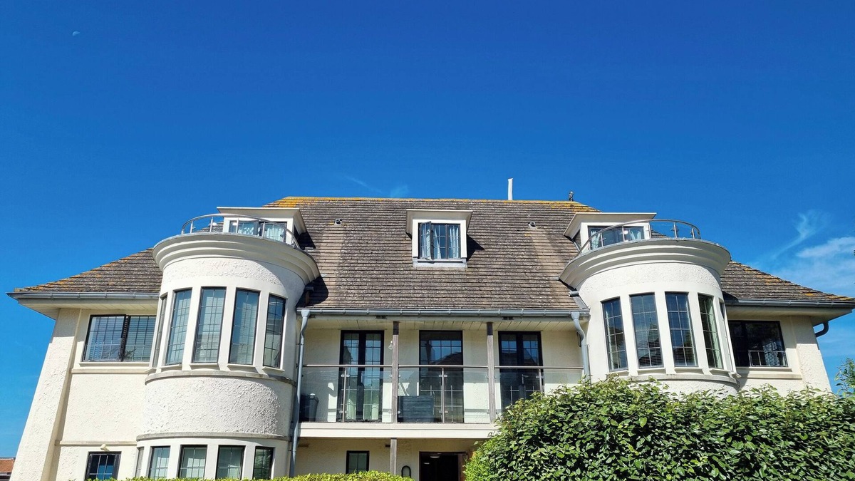Swanage Cottage | NUMBER 10 THE PENTHOUSE, family friendly in Swanage