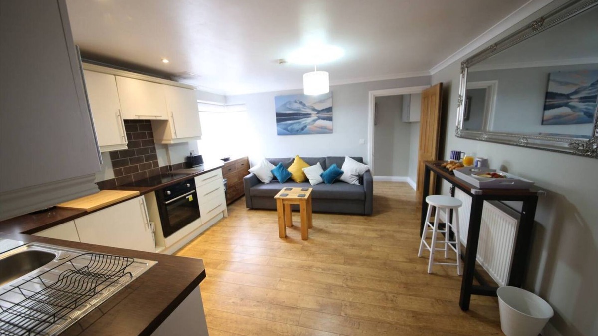 Exeter House | Number 4 Old Tiverton Rd