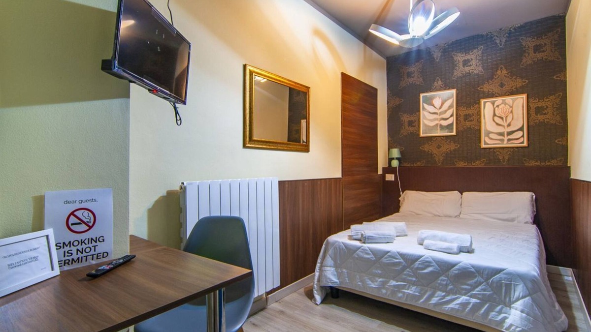 Borgo Roma Apartment | Nuova Residenza Romeo - Camera ACQUAR