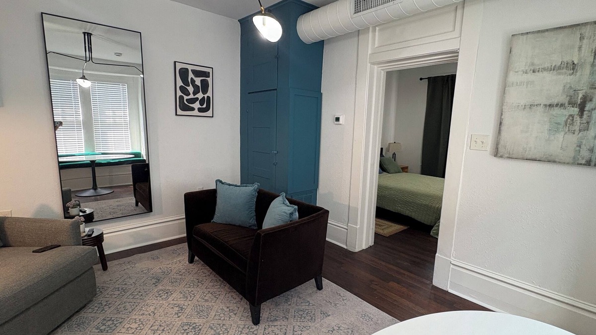 Houston Heights Apartment | nVery private apartment located in Houston Heights . Friendly, safe and quiet