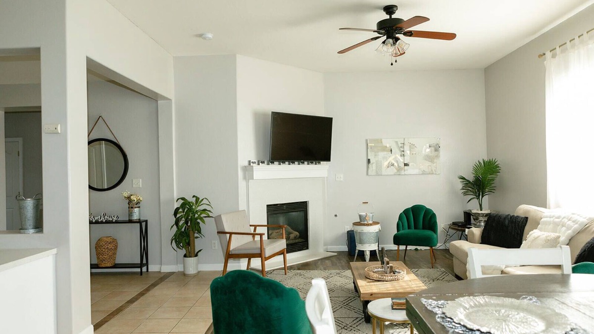Greenacres House | NW Farmhouse - The Perfect Place To Stay!