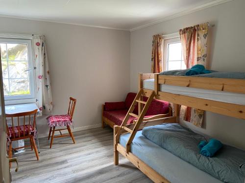 Oksnes Apartment | NyksundRom - small holiday flat