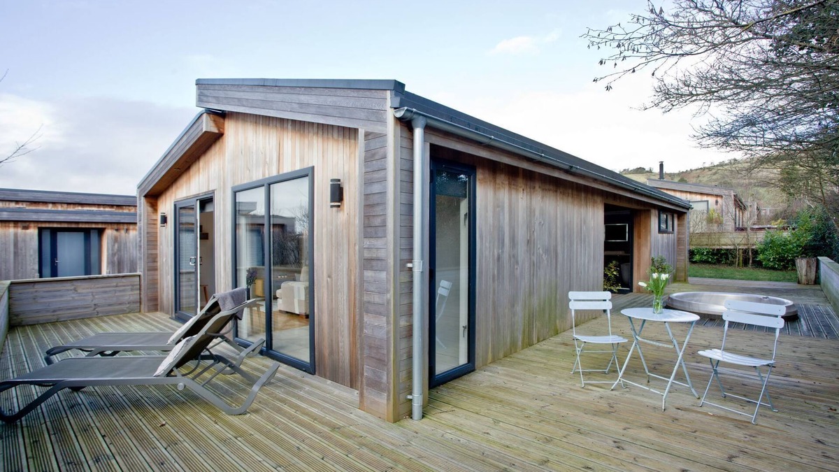 Cheddar Cabin | Nyland Lodge, Strawberryfield Park