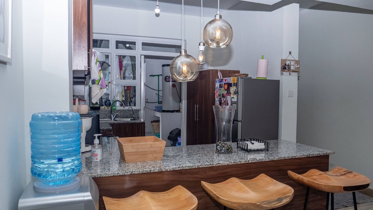 Nairobi West Apartment | Nyumba Nzuri 2 bedroom apartment central of NBO