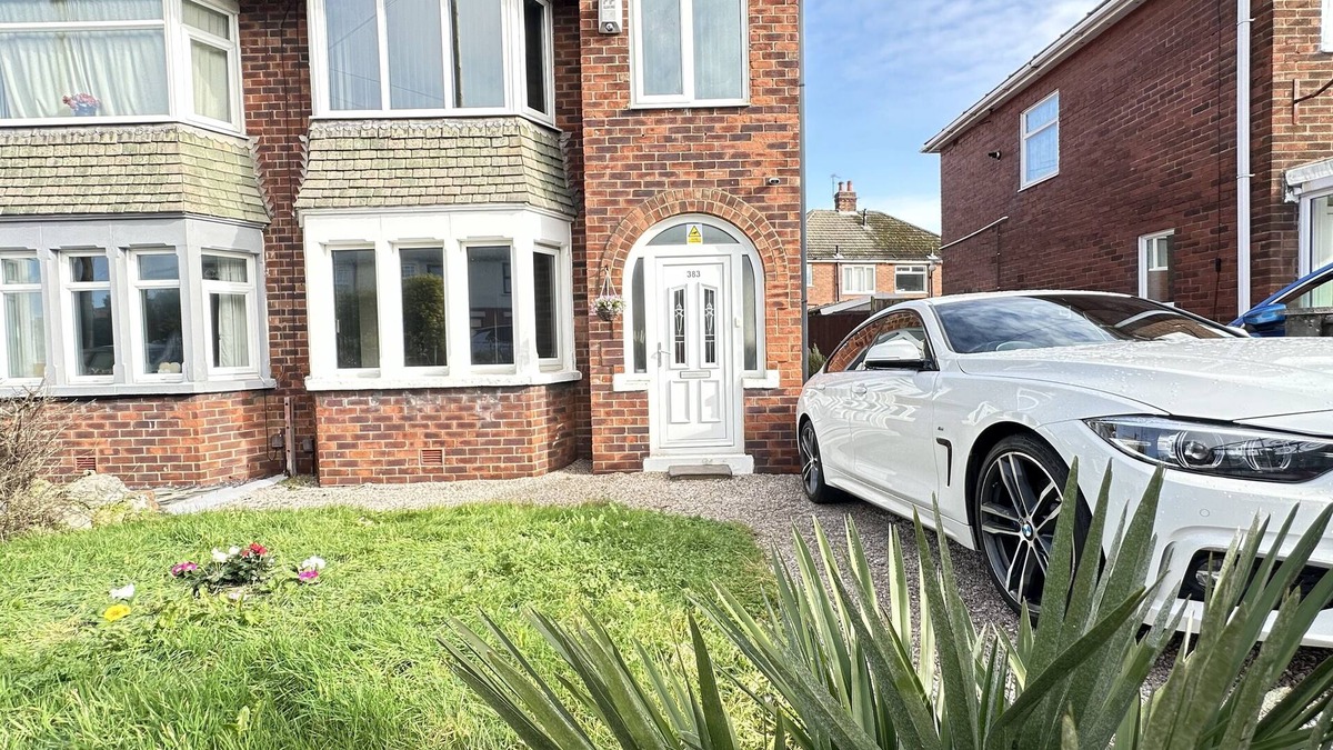 Blackpool House | Nyza's Cosy House 4min to pleasure Beach,5min Blackpool Beach.