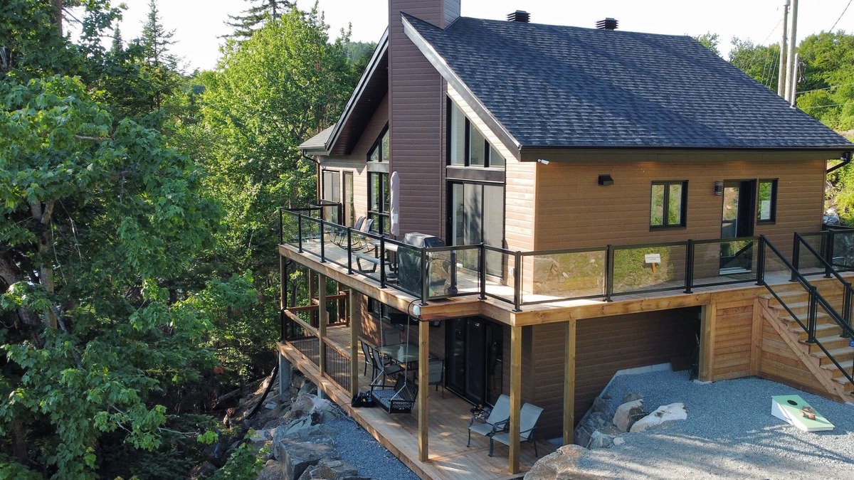 Mauricie Ski Chalet | O'Chalet 13 - Luxury by the lake in the heart of nature!