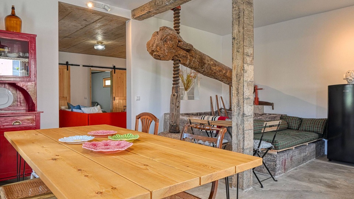 Sao Jorge Cottage | O Lagar do Avô, a Home in Madeira
