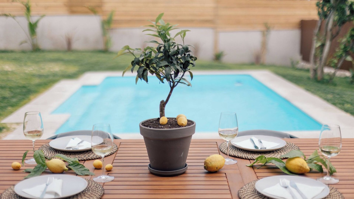 Vigo Cottage | O Lar de Laura - House with garden and swimming pool in Vigo suitable for pets