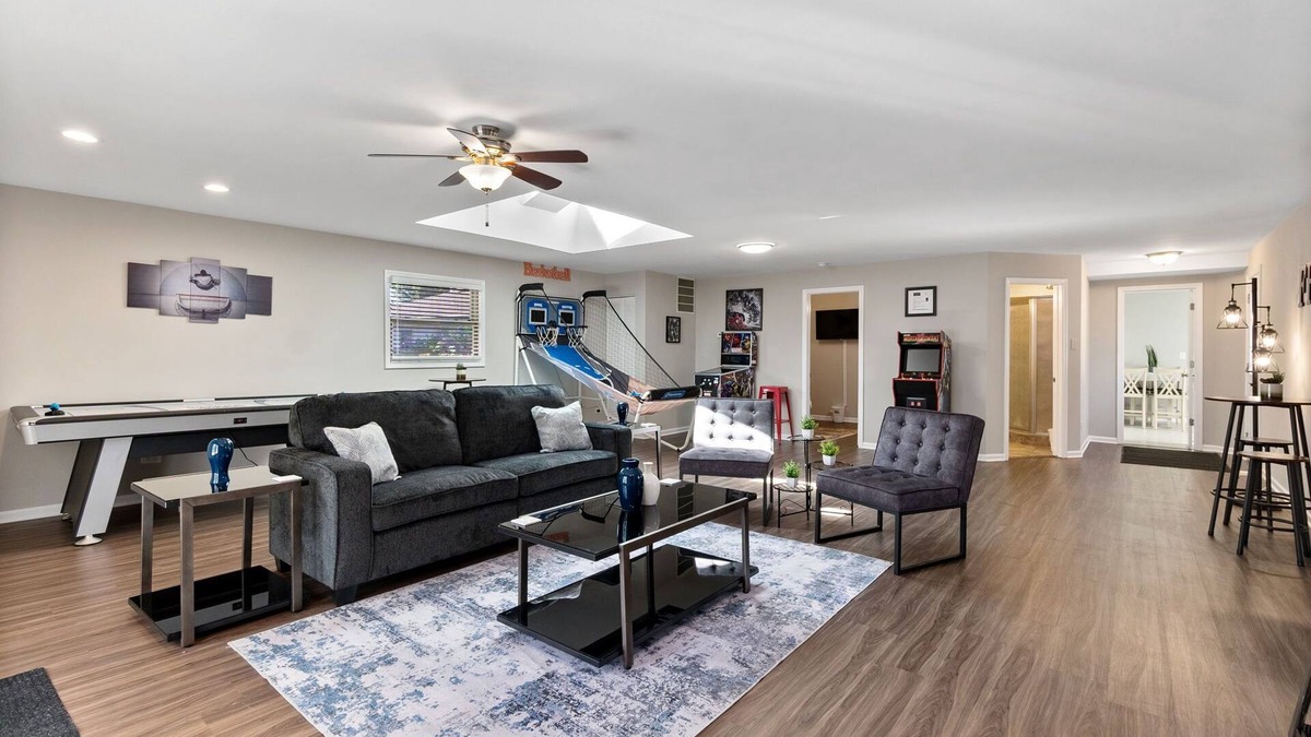 Oak Lawn House | Oak Lawn Rental