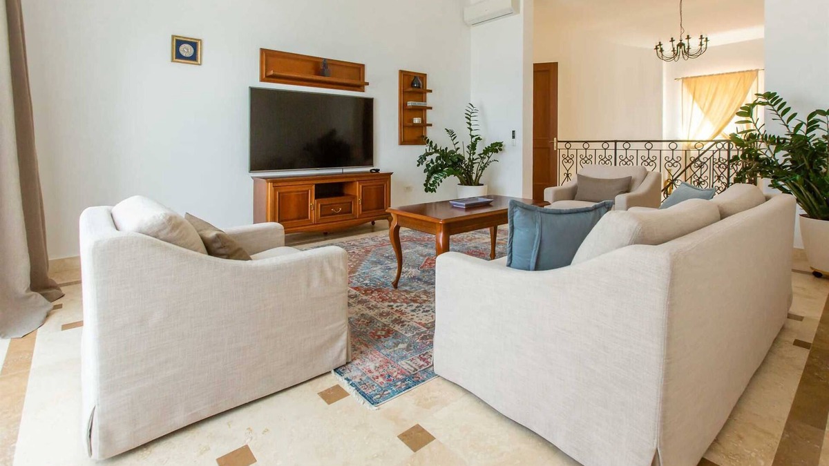 Kuljace Villa | Oak Leaf Residence Villa 5