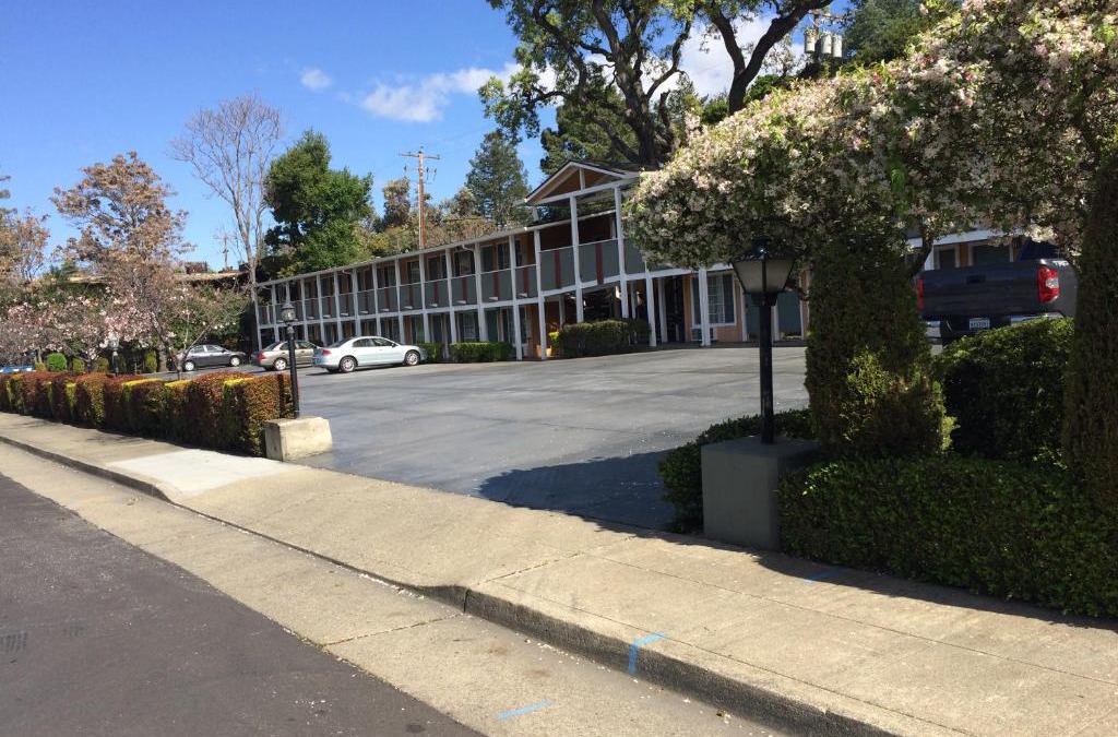 Palo Alto Hotel | Oak Motel